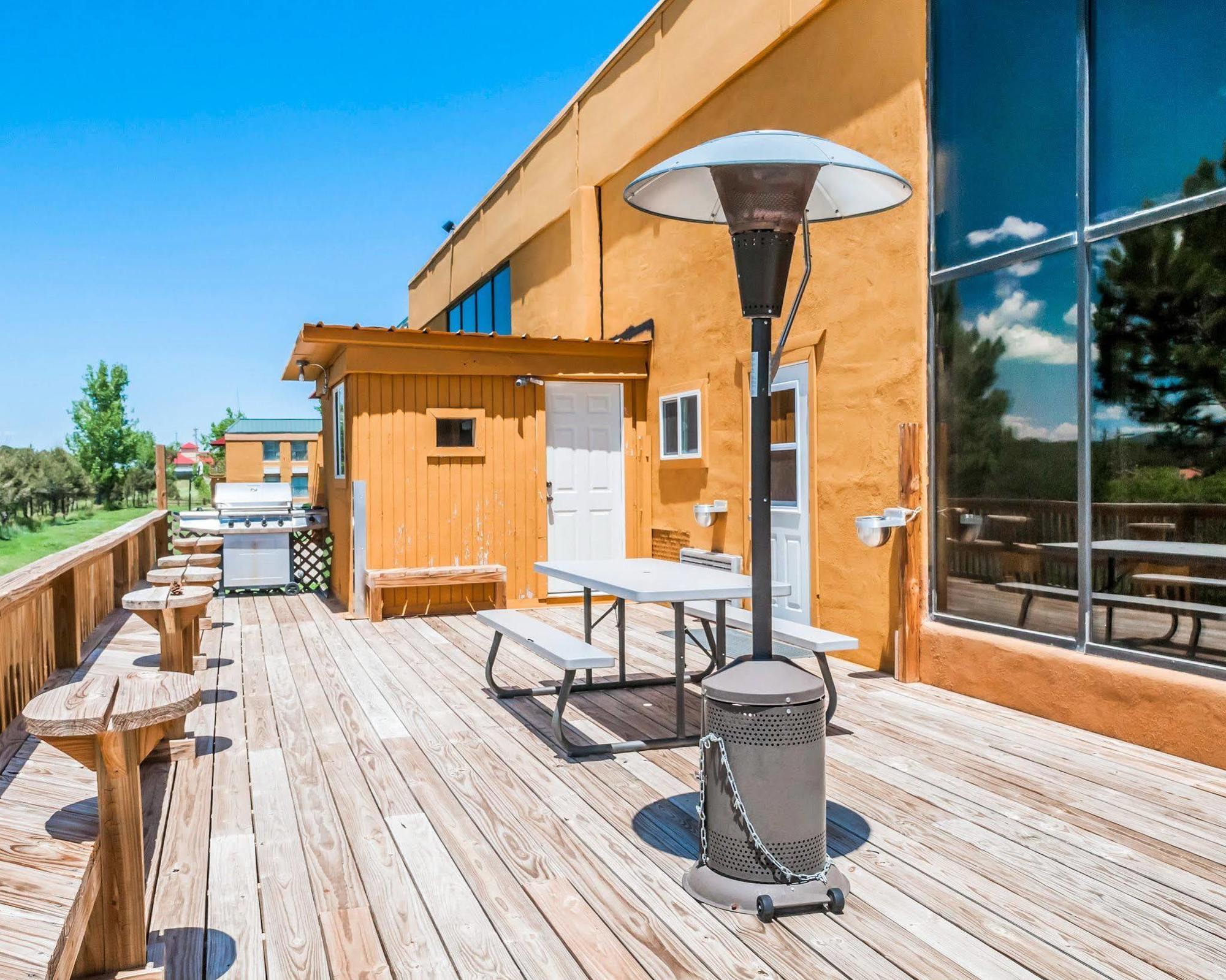 Quality Inn Trinidad Eksteriør bilde