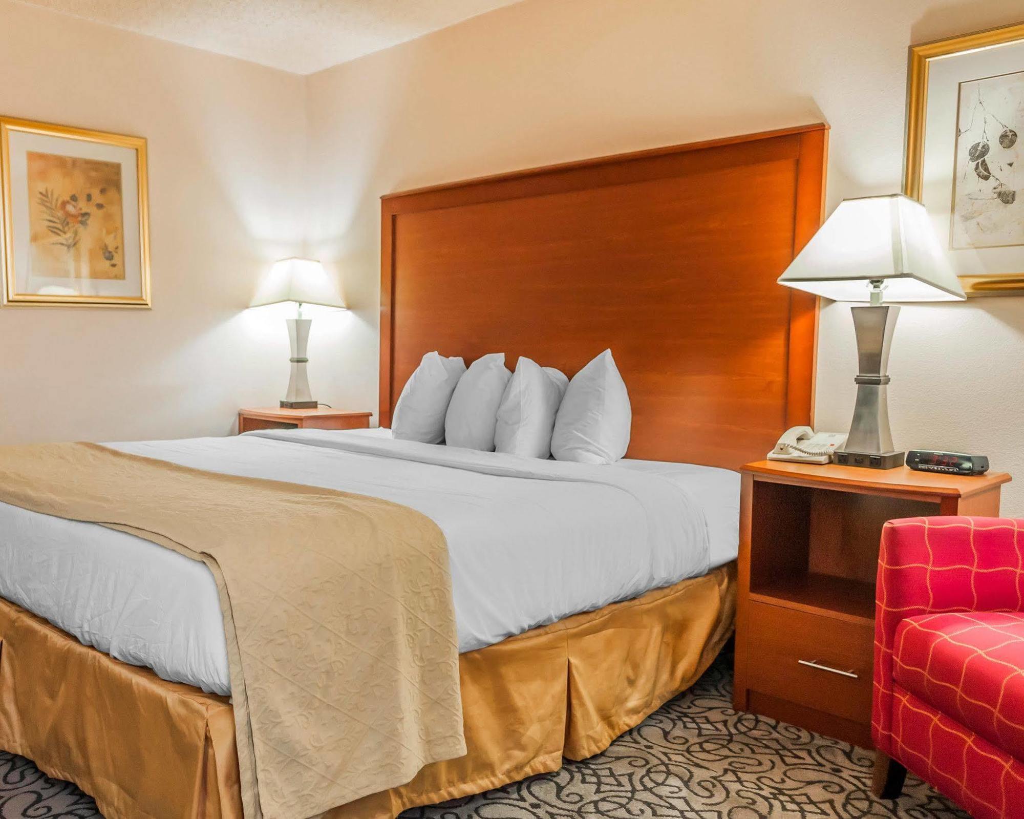 Quality Inn Trinidad Eksteriør bilde